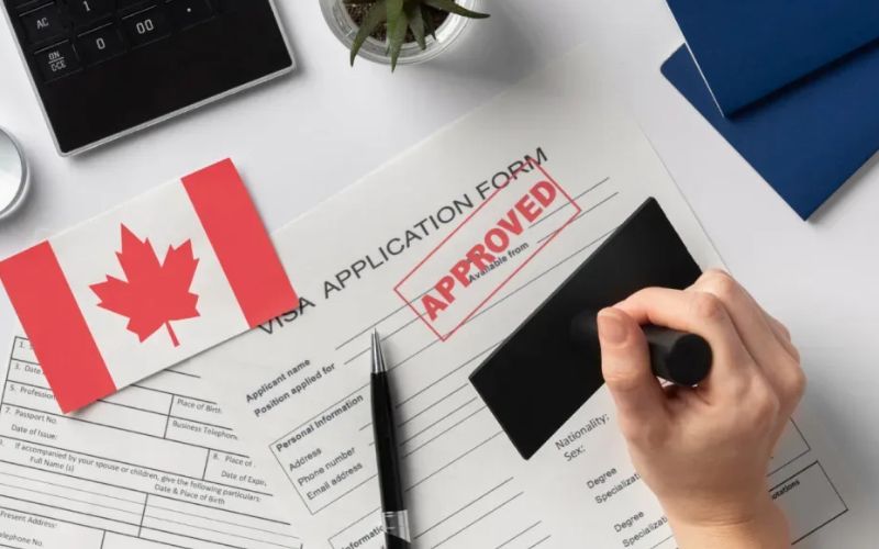 Một số lưu ý khi làm visa Canada khi có người thân ở Canada