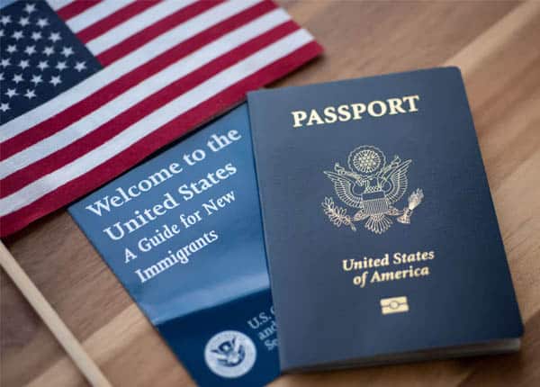 Hồ sơ cần chuẩn bị để gia hạn visa Mỹ F1 online