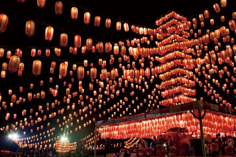 Obon là lễ hội văn hóa Nhật Bản đã có từ hàng ngàn năm