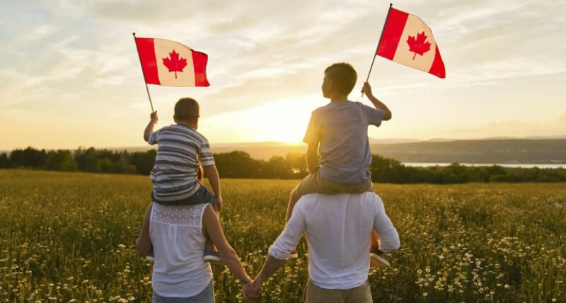 Những điều kiện cơ bản để xin bảo lãnh cha mẹ Canada