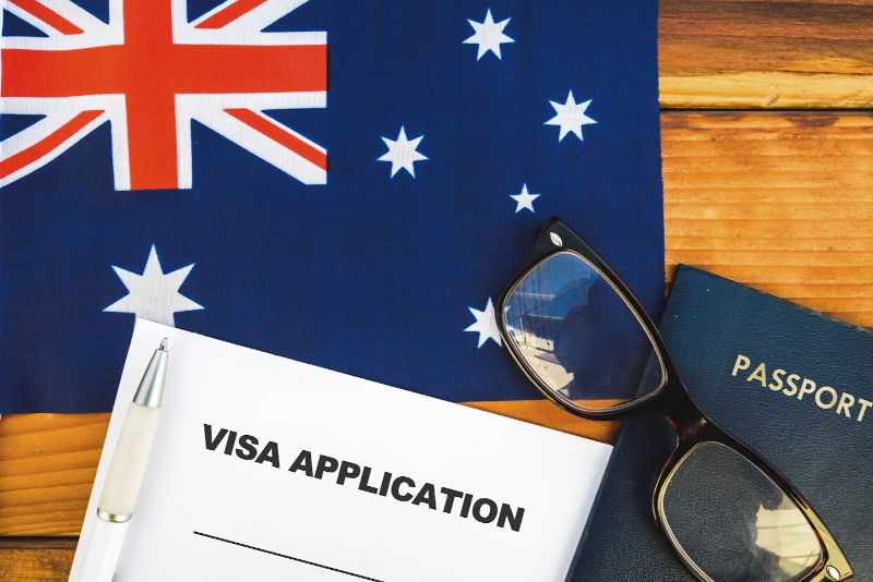Những lưu ý khi chuẩn bị hồ sơ xin visa Úc